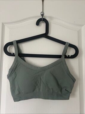 Old Navy Seamless sports bra